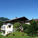 Haus Lungau Apartman Fuschl am See