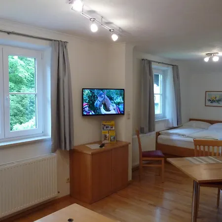 Haus Lungau Apartamento Fuschl am See