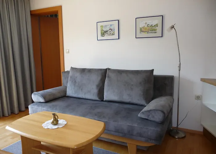 Haus Lungau * 湖滨福煦