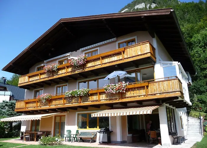 Haus Lungau 公寓
